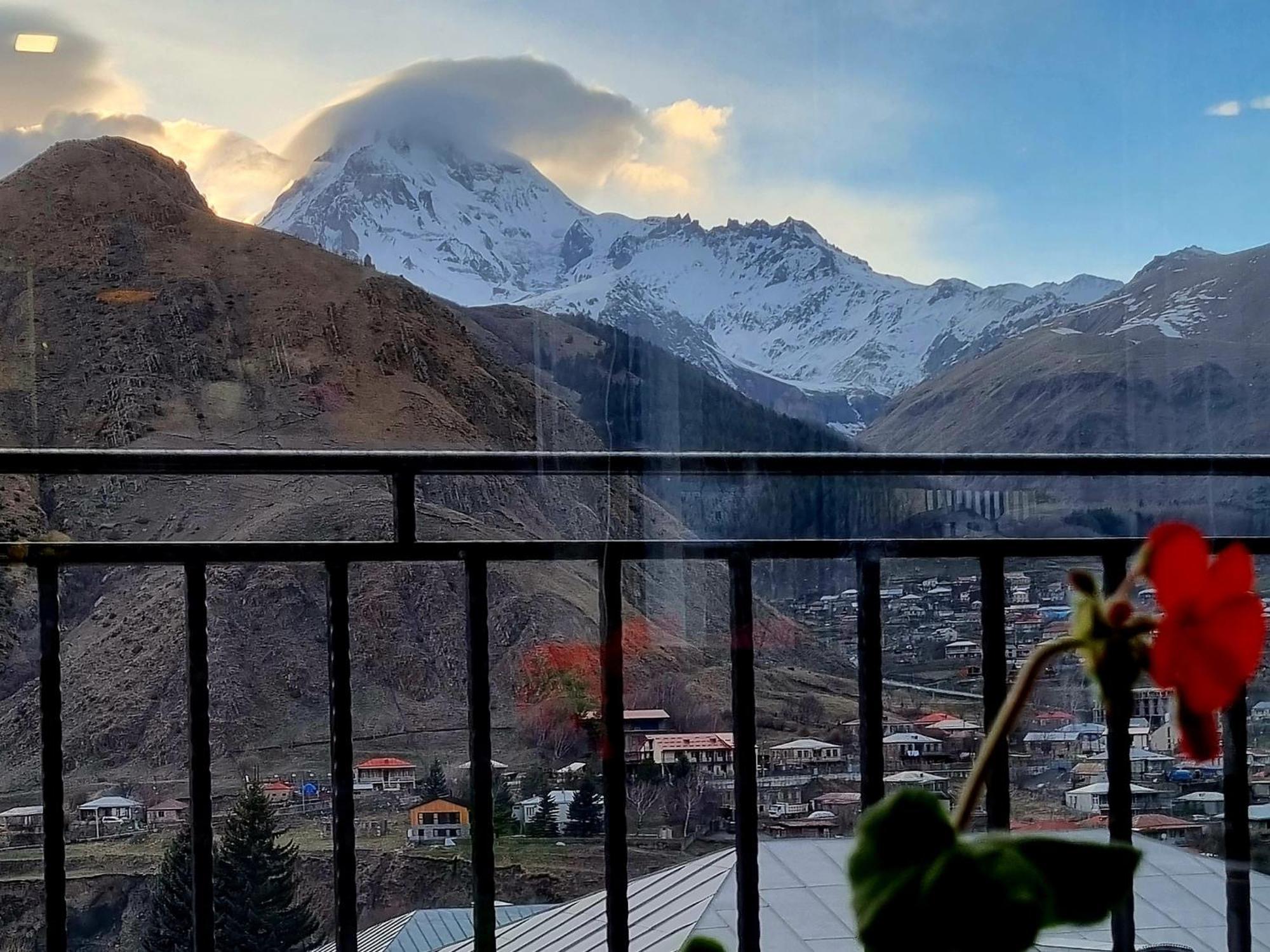 Hotel Sweet Night Kazbegi Zimmer foto