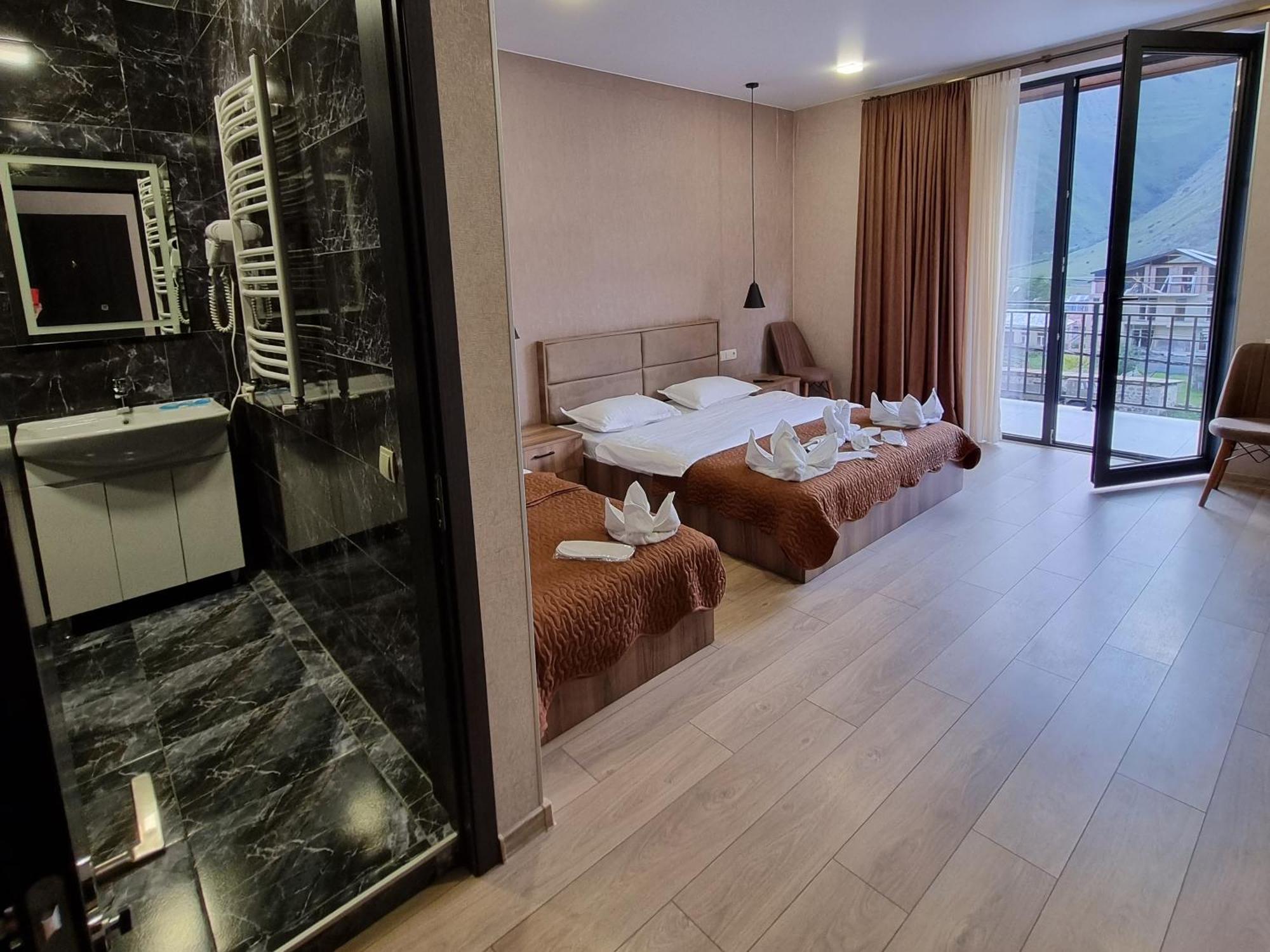 Hotel Sweet Night Kazbegi Zimmer foto